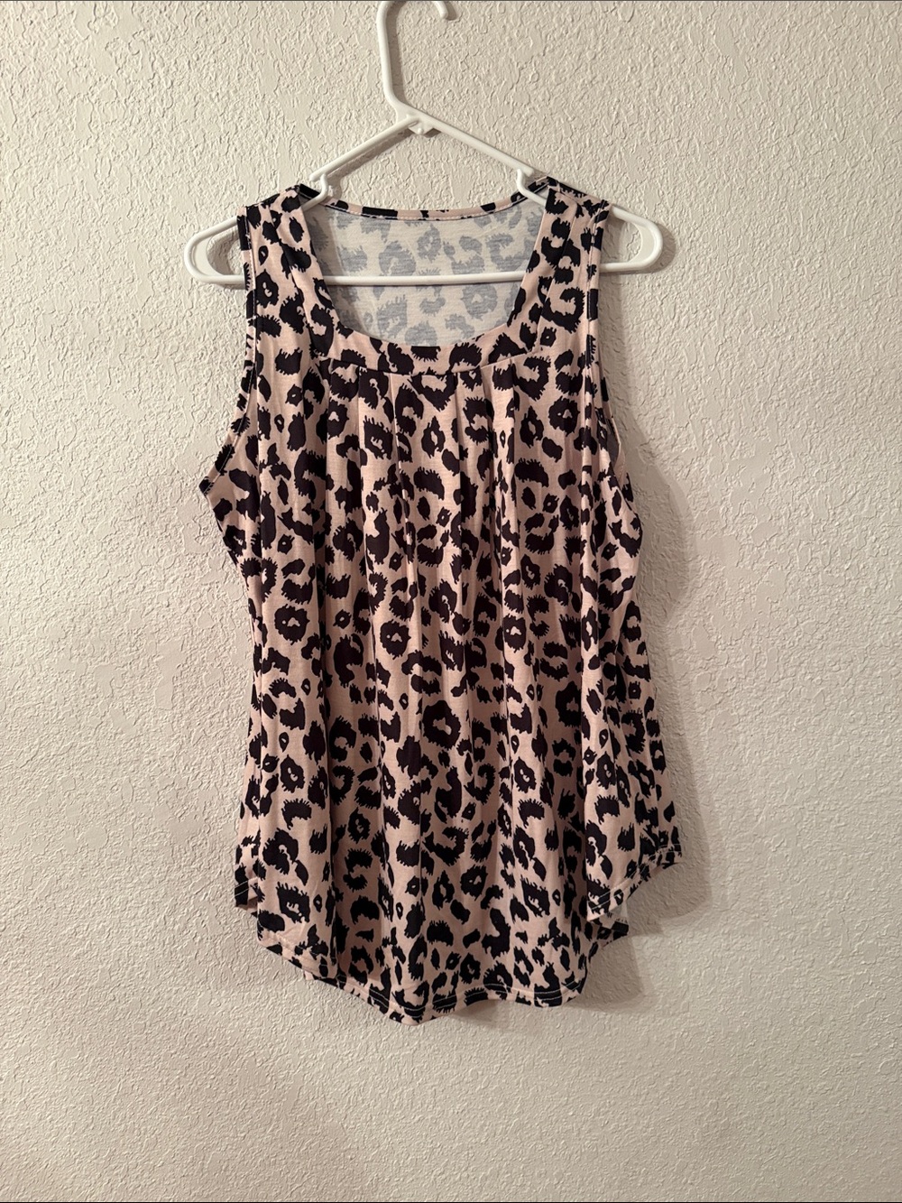 SHEIN Pink and Black Leopard Print Tank Top